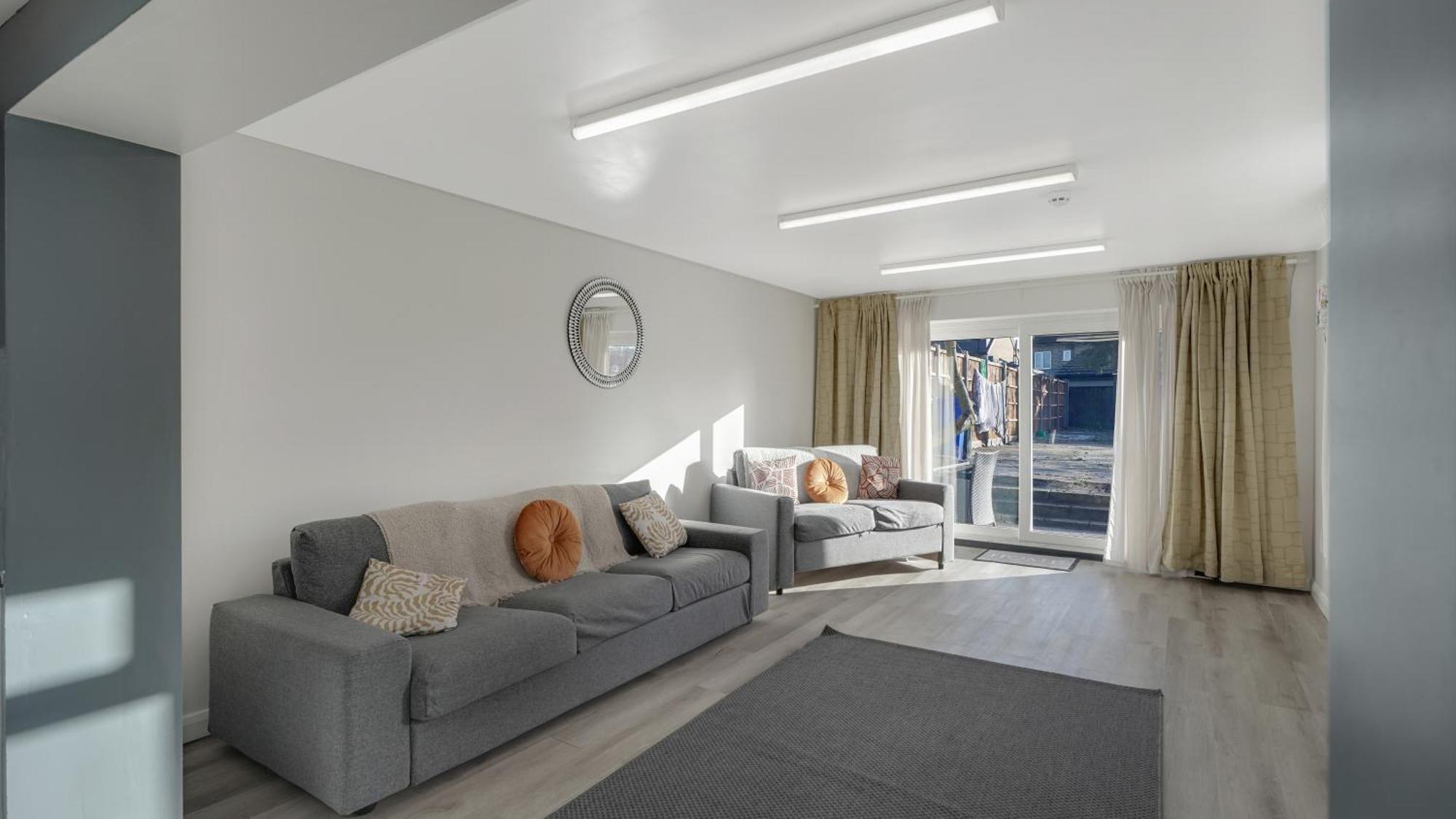 Comfy Double En-Suite Room In Barking Barking  Eksteriør bilde